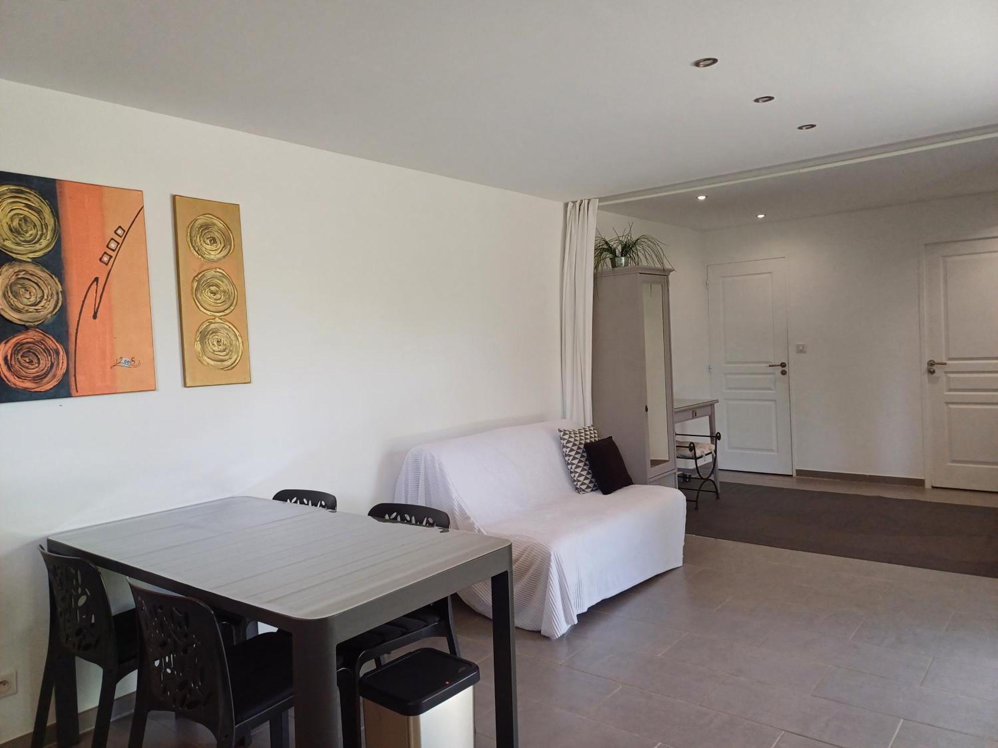 Studio Les Oliviers Auriol 外观 照片